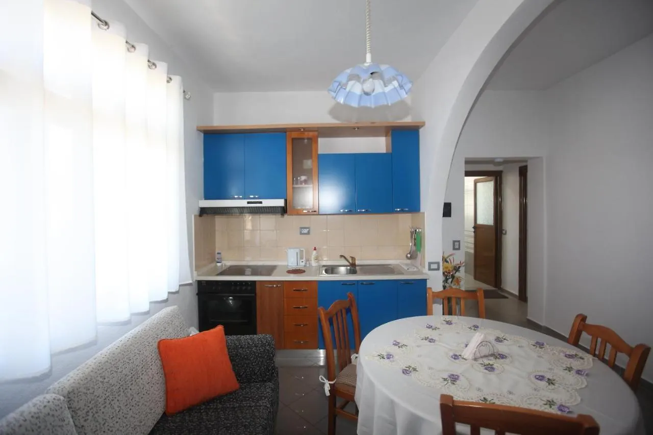Villa Oden Ксамил 0*,