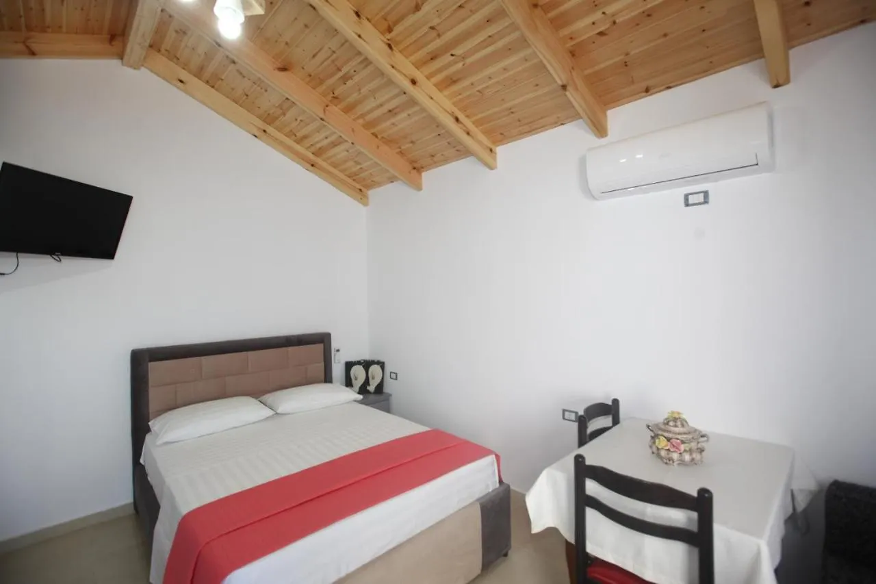 Appartamento Villa Oden Ksamil