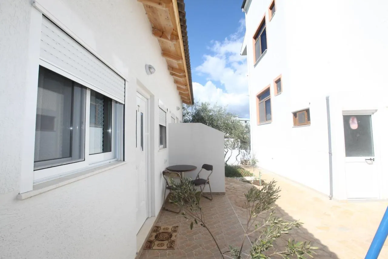 Appartamento Villa Oden Ksamil