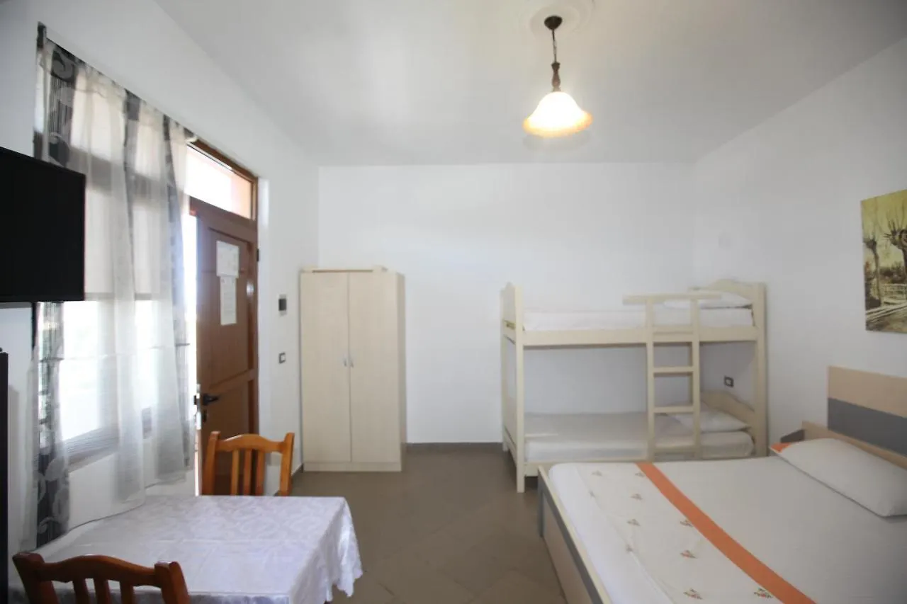 Villa Oden Ksamil 0*,  Albania